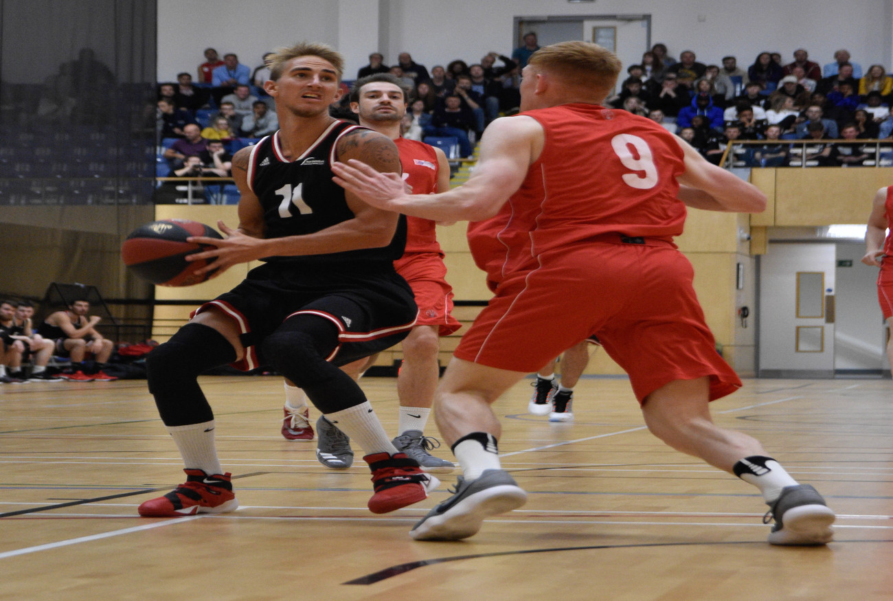 Northumbria No Easy Prey For Wolves