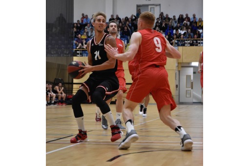 Northumbria No Easy Prey For Wolves