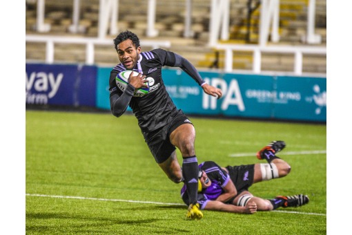 Northumbria Super Heroes Chase Rugby Glory